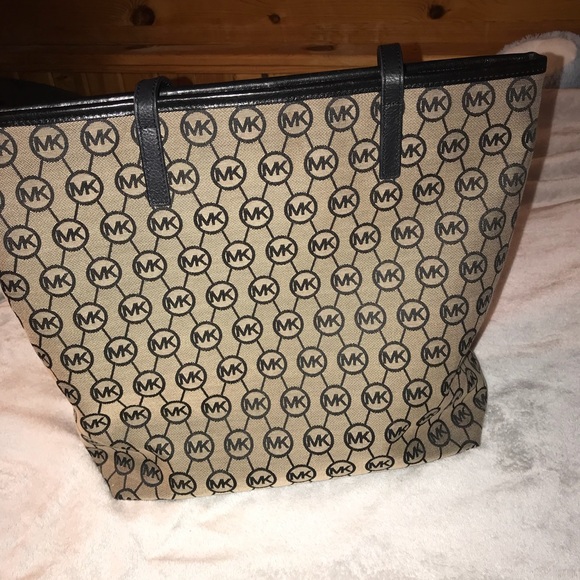 MK bag - Picture 2 of 8